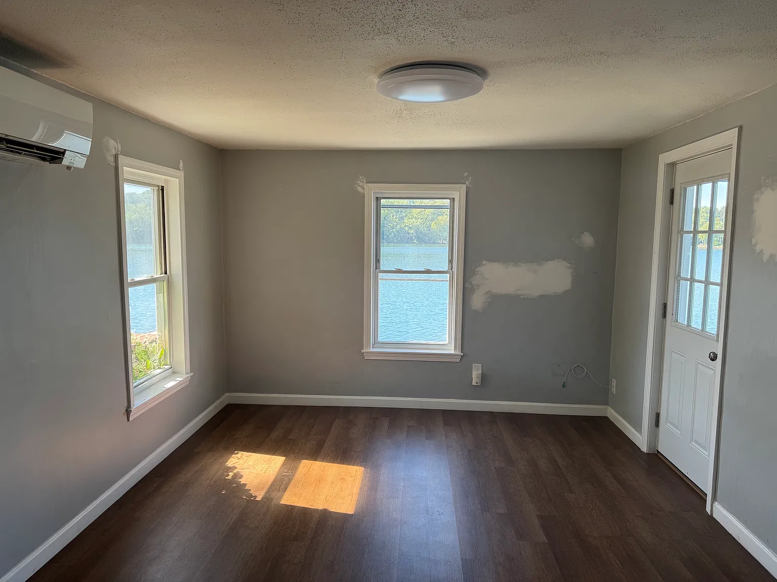 1 bed, 1350 sqft, $2,200 — Photo 3