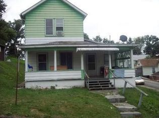 46 1st Ave, Franklin, PA 16323