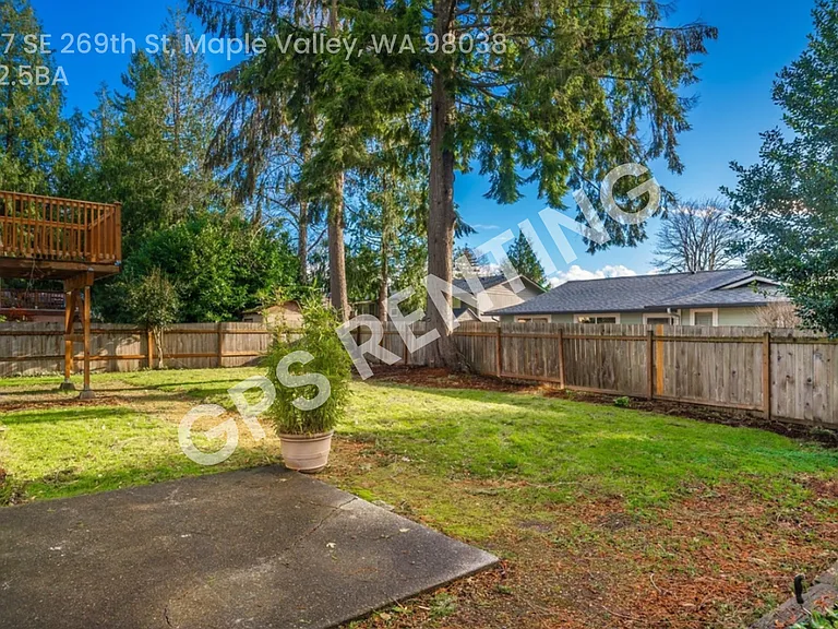 22037 SE 269th St — Photo 22