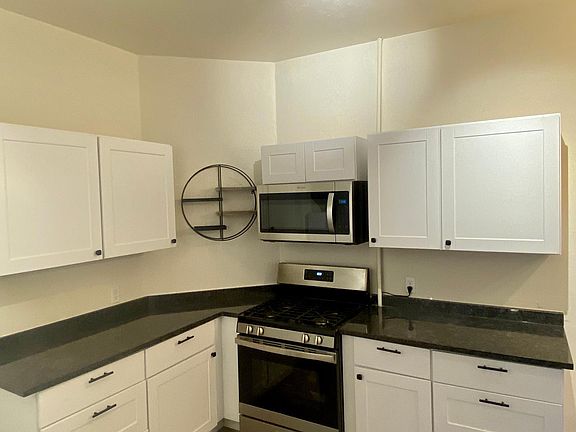 4th image of 1340 N Corona St APT 2