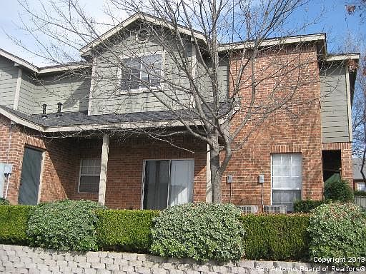 1st image of 107 Chapel Hill Cir #107