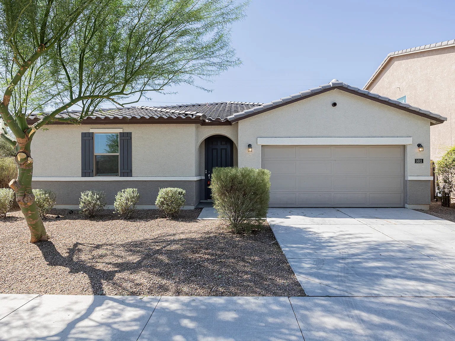 3311 W Donner Dr, Phoenix Az — Photo 2