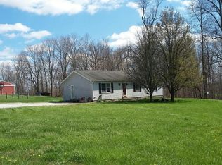 7080 Indian Run Rd NE, Pleasantville, OH 43148