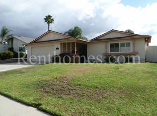 10033 Via Francis, Santee, CA 92071