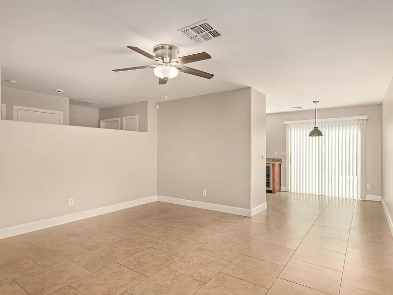 6521 W Pomo St — Photo 10