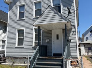 287 Lloyd St Fl 2, New Haven, CT 06513