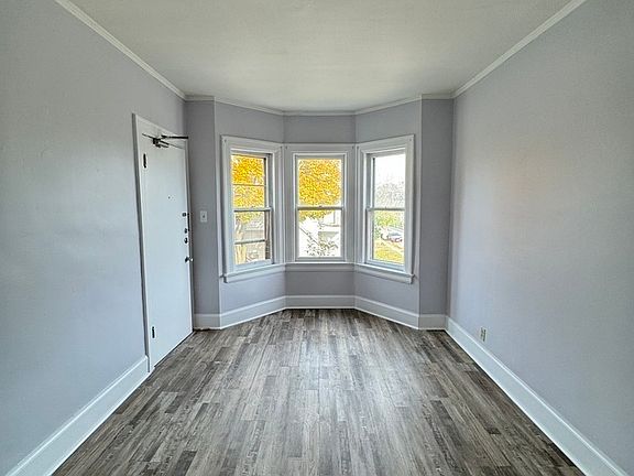 2nd image of 491 Louis Ave #491