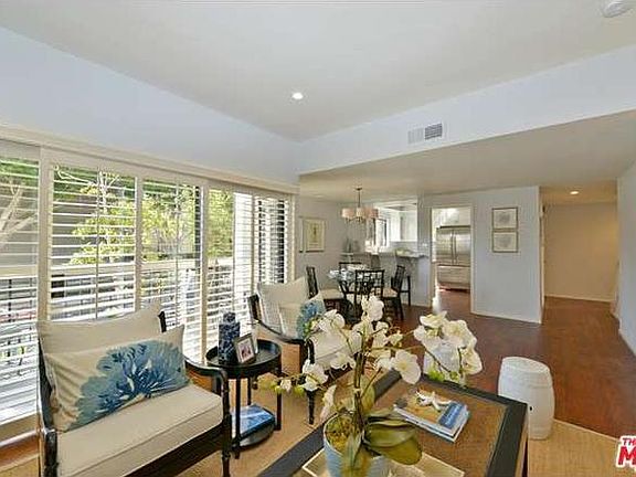 3rd image of 2909 Arizona Ave APT 20
