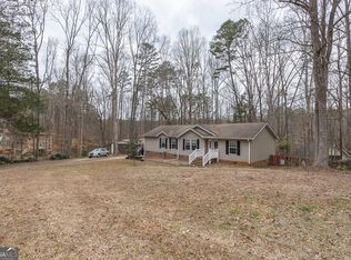 272 Lakeside Trl, Martin, GA 30557