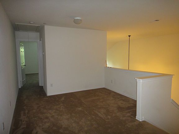 2nd image of 10051 Wake Bridge Dr