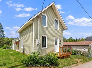 480 Blank St, Pembroke, ON K8A 4H1