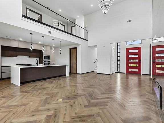 5th image of 3601 Sky Ridge Ln
