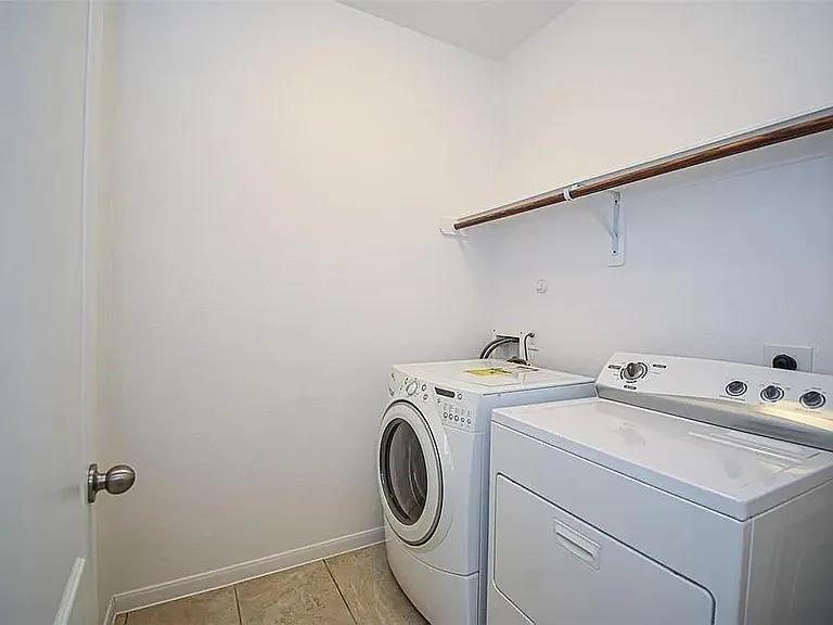 17626 Sauki Ln — Photo 31