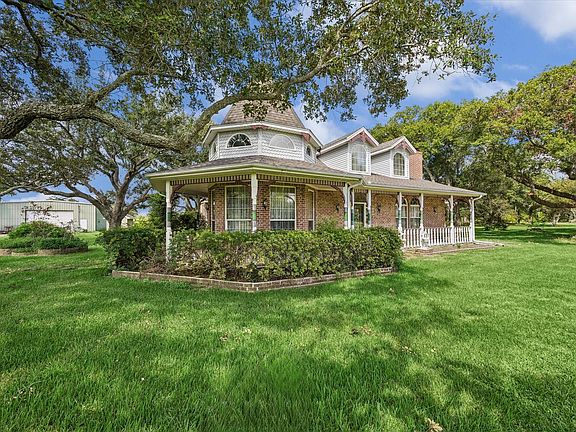 3rd image of 10220 Hanselman Rd #69
