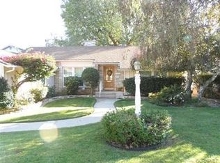13522 Gault St, Valley Glen, CA 91405