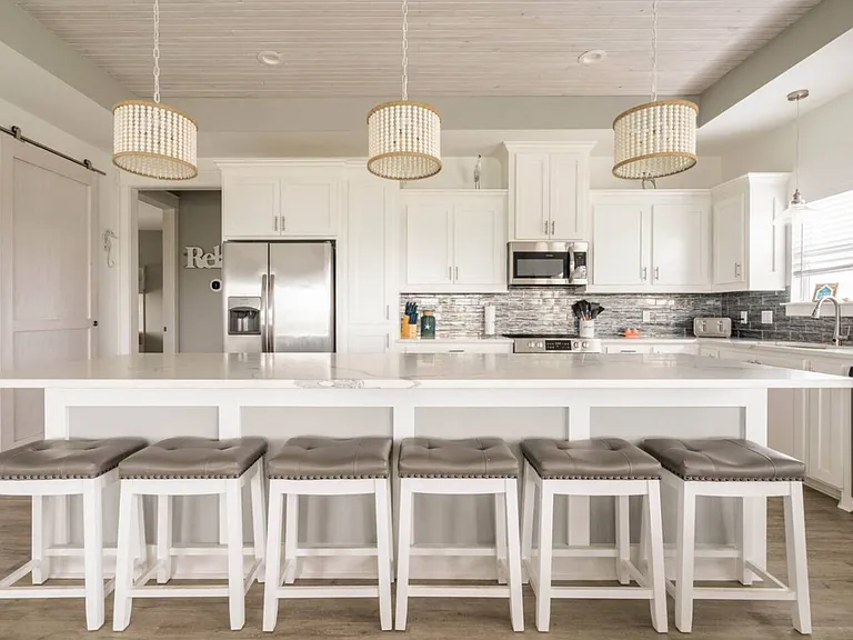 Palm Ridge Dr — Photo 12