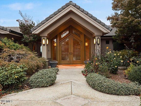 5th image of 812 Mesa Vista Dr