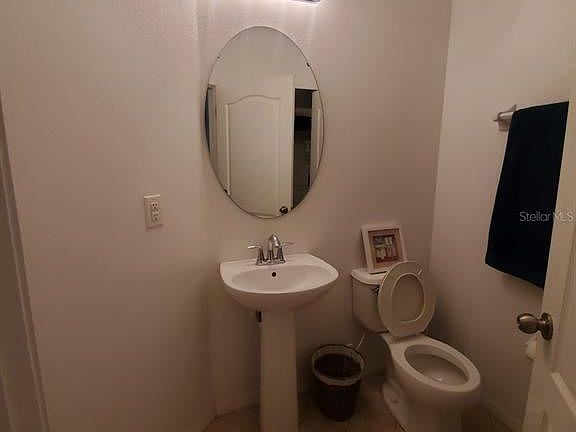 4th image of 1307R Priory Cir