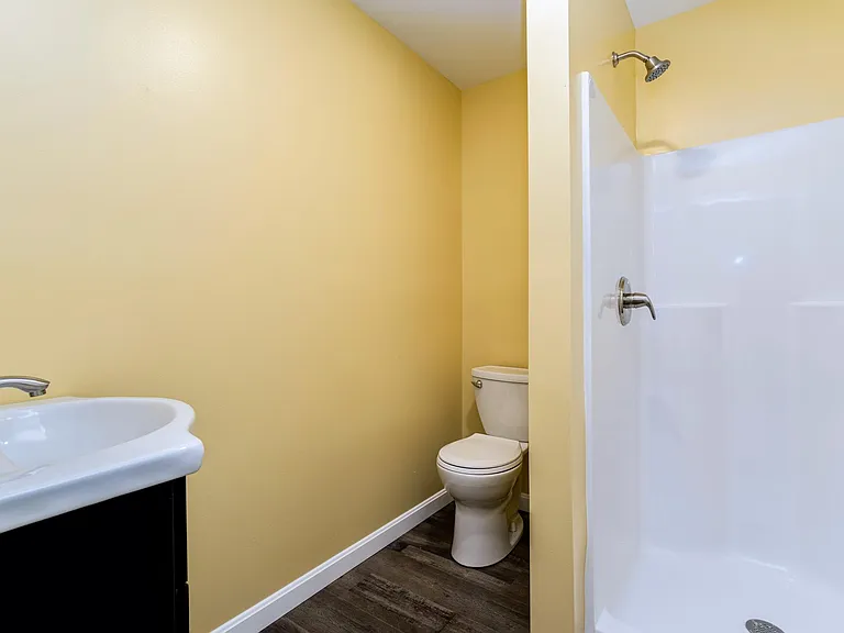 157 Mountain Rd #A — Photo 2