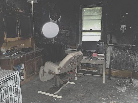 2nd image of 104 E Main St