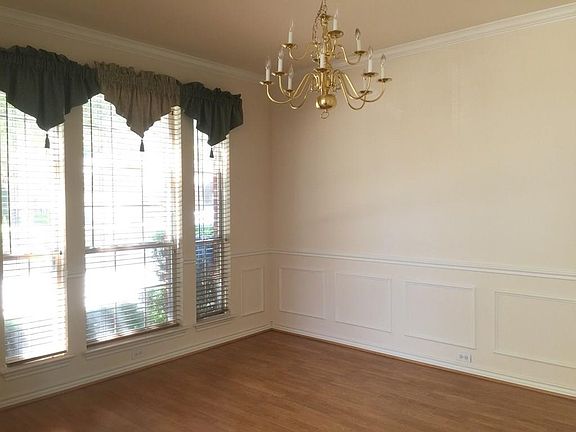 4th image of 2816 Lakemont Dr
