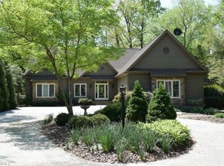 127 Swift Island Pl, New London, NC 28127