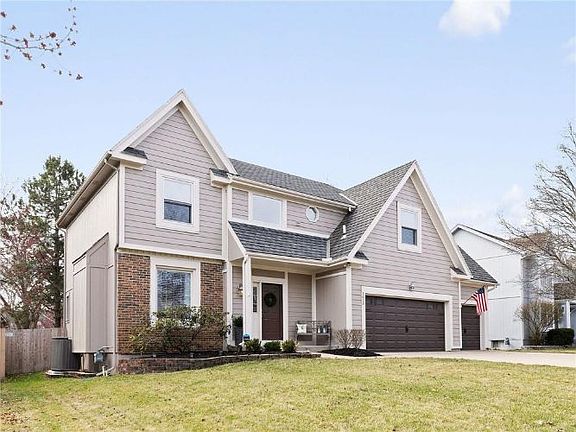 3rd image of 5613 W 152nd Pl