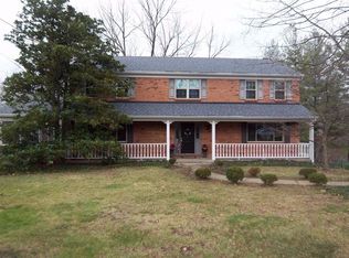 4784 Hubble Rd, Cincinnati, OH 45247