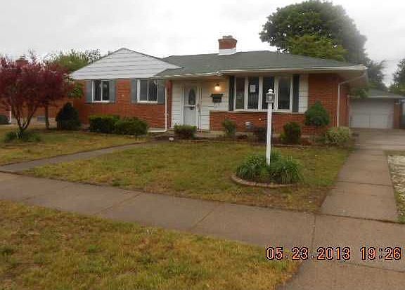 2nd image of 7030 N Wildwood St