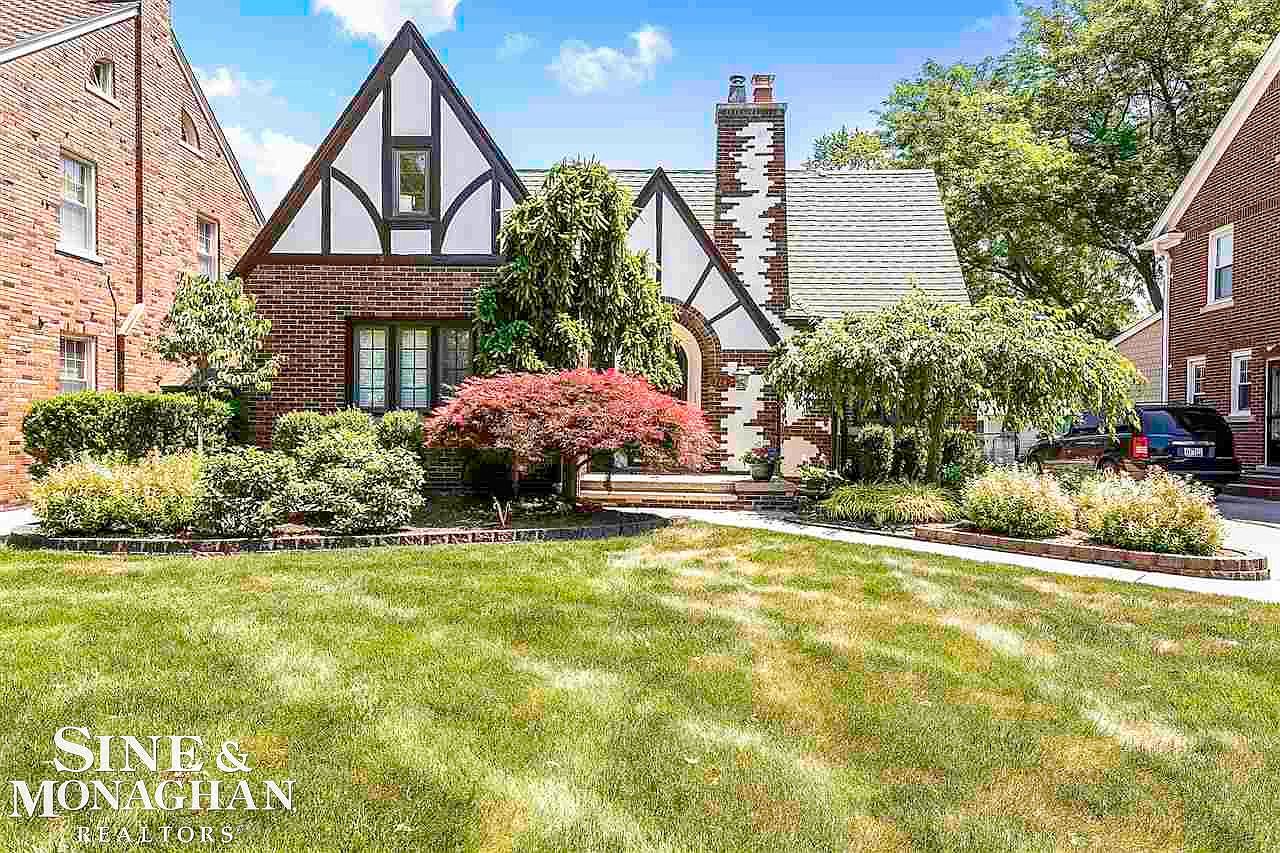 724 Lincoln Rd, Grosse Pointe, MI 48230 Zillow