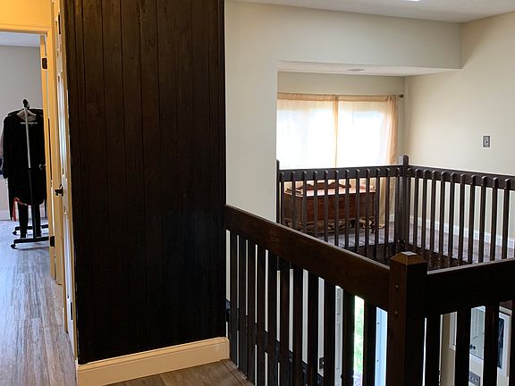 2nd image of 4 Gregory Ct