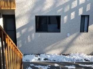 1575 Millpond Ct, Chaska, MN 55318