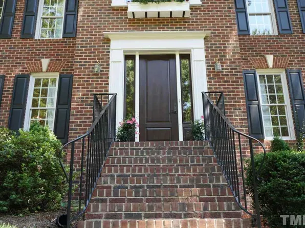5229 Lake Edge Dr, Holly Springs, NC 27540