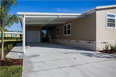 4th image of 5957 Essex Ln #190