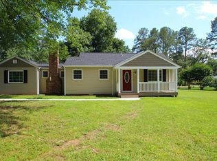12334 Buckingham St, Chester, VA 23831