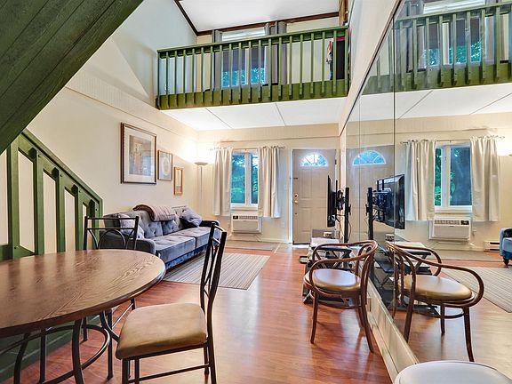 4th image of 6519 Schuss Mountain Ln