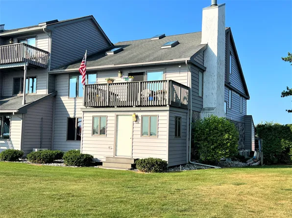 2515 Harrison Ave APT 409, Cheboygan, MI 49721
