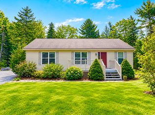 14 Rope Ferry Rd, Sedgwick, ME 04676