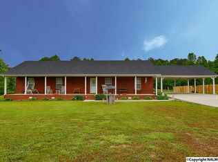 288 McKenzie Dr, Hazel Green, AL 35750
