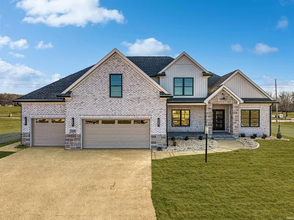 2820 Lake Dr, Newburgh, IN 47630