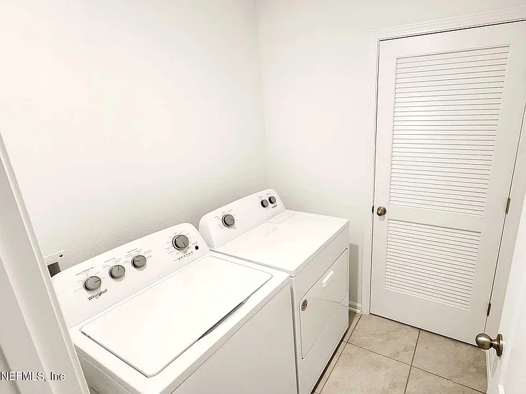 307 Redbud Rd — Photo 15