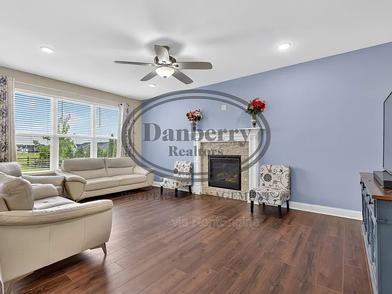 24989 Reddington Ct — Photo 7