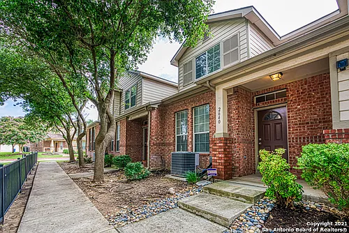 2640 Grayson Way #2640 Photo 1