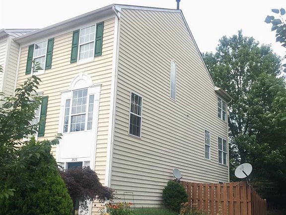3rd image of 2529 James Maury Dr