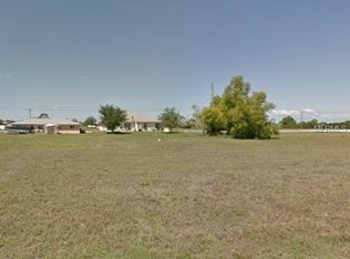 1038/1040 NE 8th Pl, Cape Coral, FL 33909