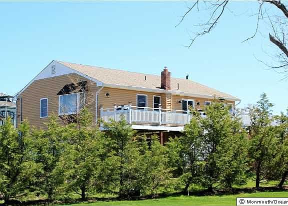 4th image of 64 Monmouth Parkway