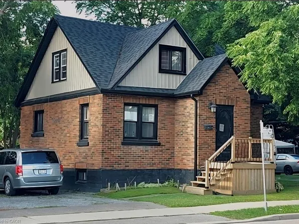 206 Robinson St, Norfolk County, ON N3Y 1X3