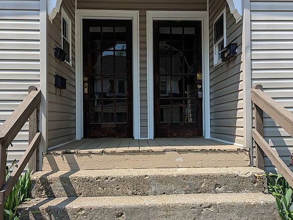 2nd image of 225-227 Boileau Pl