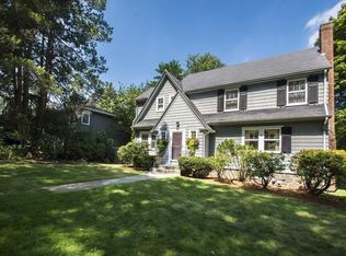 4 Everett Paine Blvd, Marblehead, MA 01945