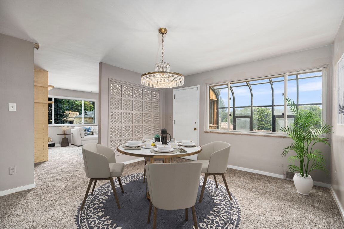 28-dining room